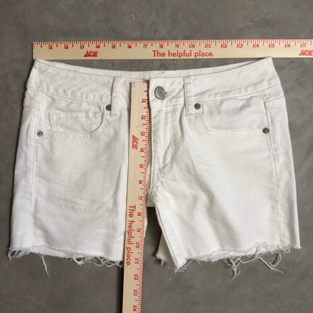 Vintage American Eagle Cutoff Shorts Womens 6 White Y2K Boho - Picture 2 of 6